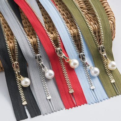 Bụt kim loại kim loại với slide Pearl # 5 mở đầu cho quần áo